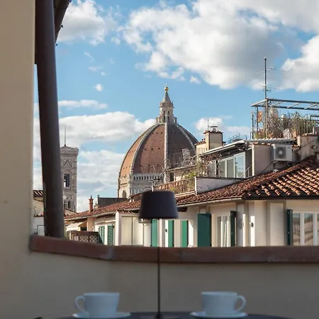 Verdi Terrace Apartment Florenz